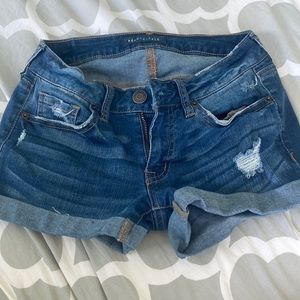 Ripped low rise jeans